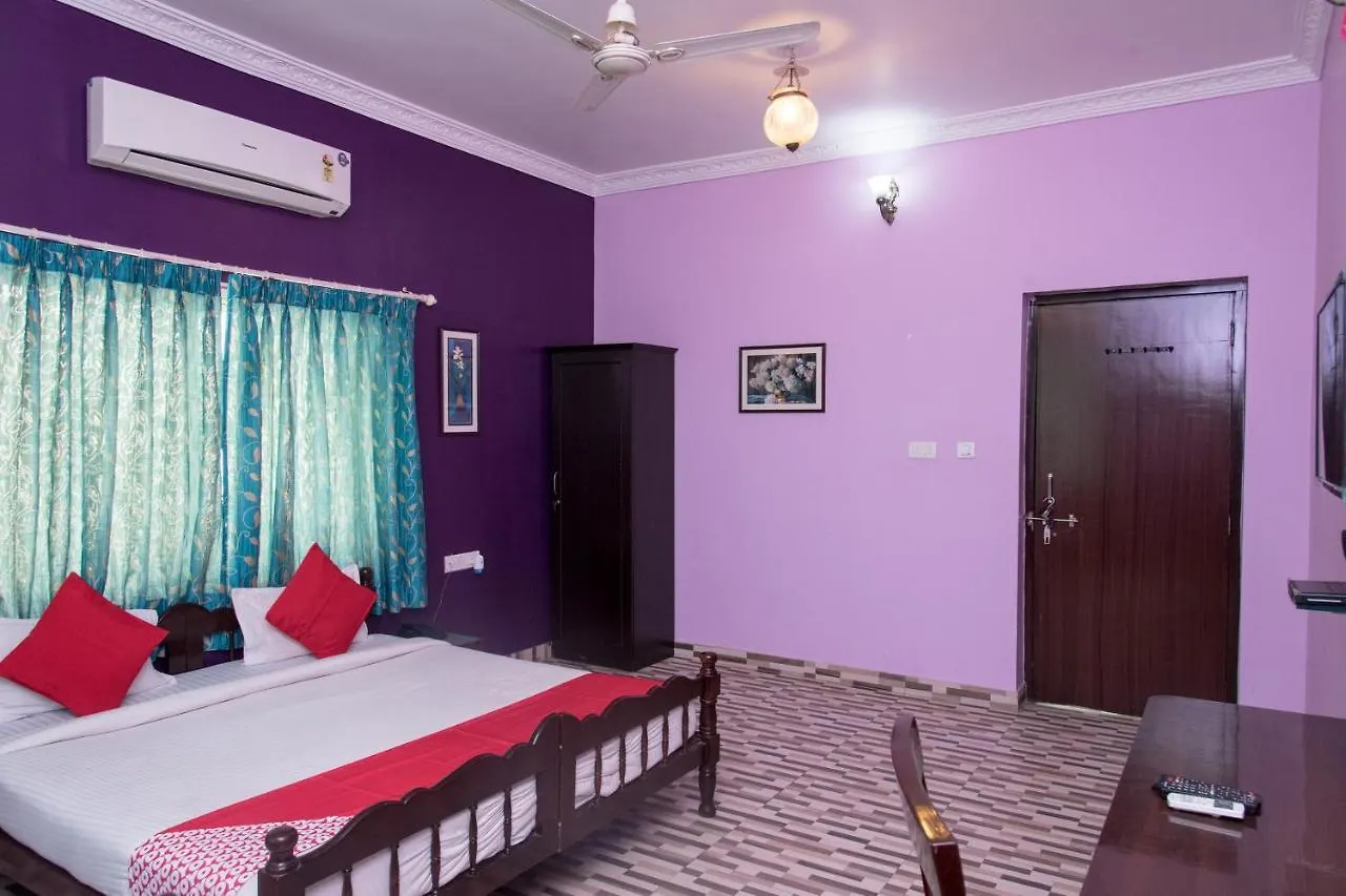 Oyo 14119 Hotel Manwar Udaipur